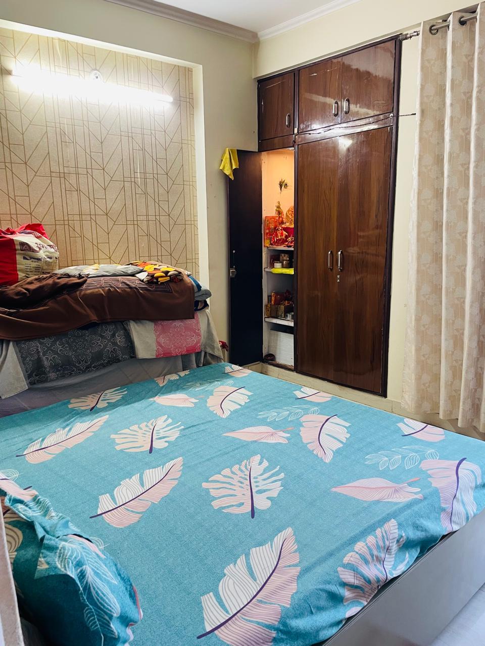 3BHK Fully Furnished Flat for Rent – Prime Location